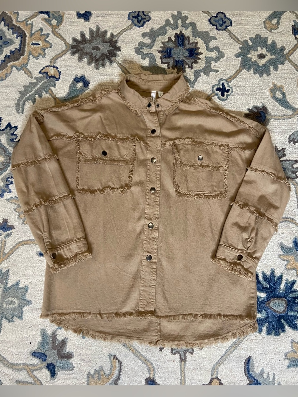 Elan "Rock & Roll" Frayed Shacket — Size Small - Picture 1 of 5